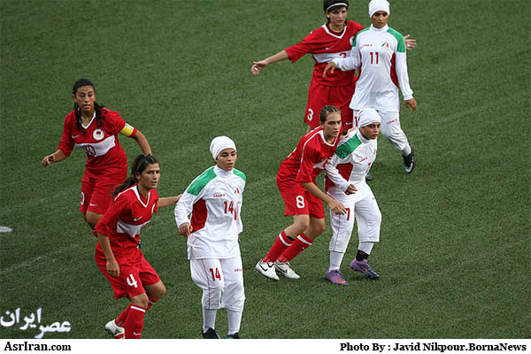 فوتبال بانوان ایران - ترکیه (گزارش تصویری)