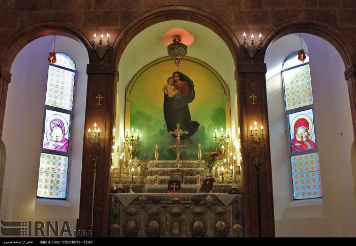 كنيسة مريم المقدسة وميناس المقدس في طهران