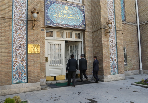 الخارجية الايرانية تستدعي السفير التركي في طهران