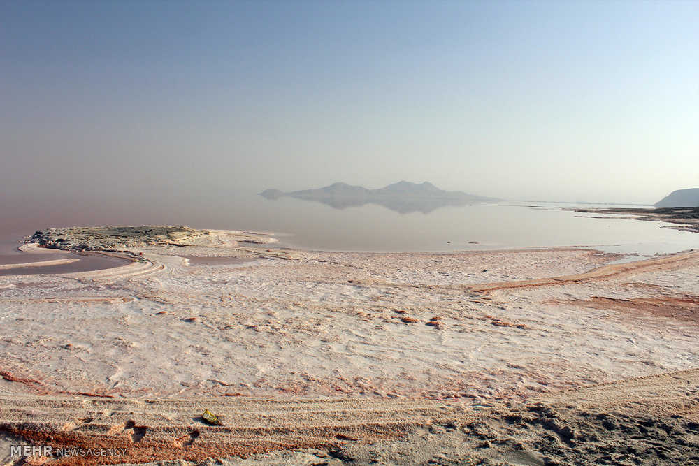 بحيرة أرومية - شمال غربي إيران (صور)