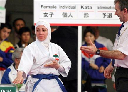 هلن سپاسی بانوی محجبه کاراته کار ایرانی