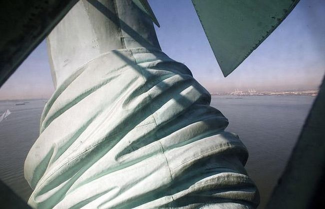 تاریخچه مجسمه آزادی آمریکا + تصاویری از مراحل ساخت ، درون و بیرون مجسمه