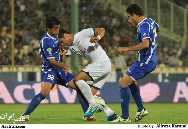 دیدار تیمهای استقلال - استیل آذین (گزارش تصویری) www.TAFRIHI.com