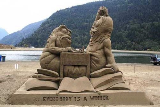 مجسمه های شنی (عكس) www.TAFRIHI.com