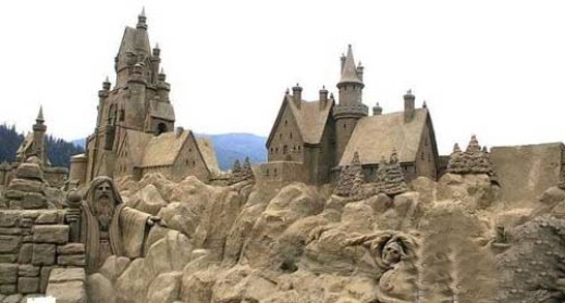 مجسمه های شنی (عكس) www.TAFRIHI.com