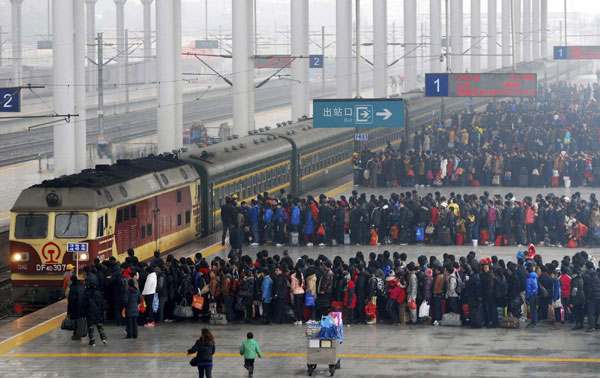 نظم مسافران مترو در چین (عکس)