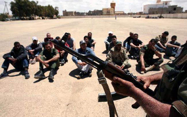 آموزش انقلابیون در بنغازی