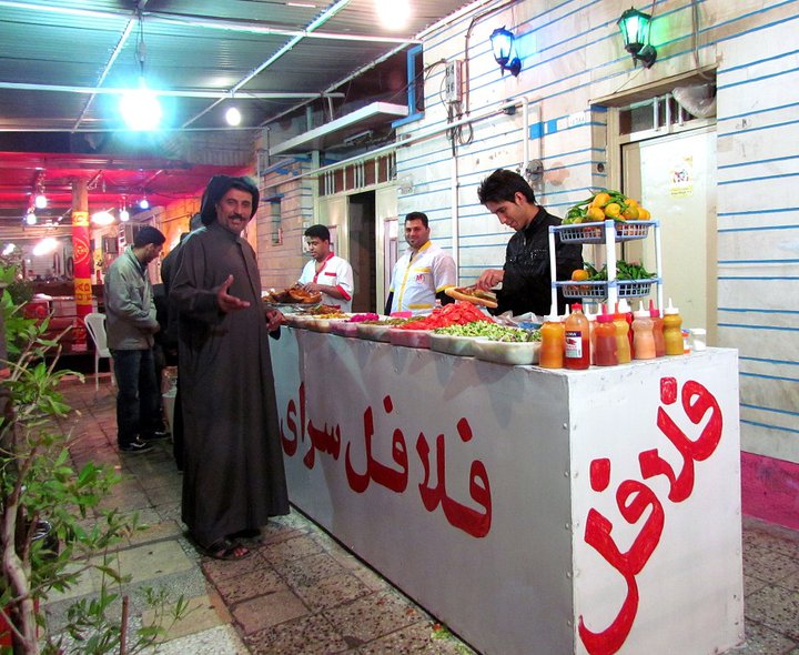 تصاویری از جالب ترین فلافل فروشی در ایران!! www.TAFRIHI.com