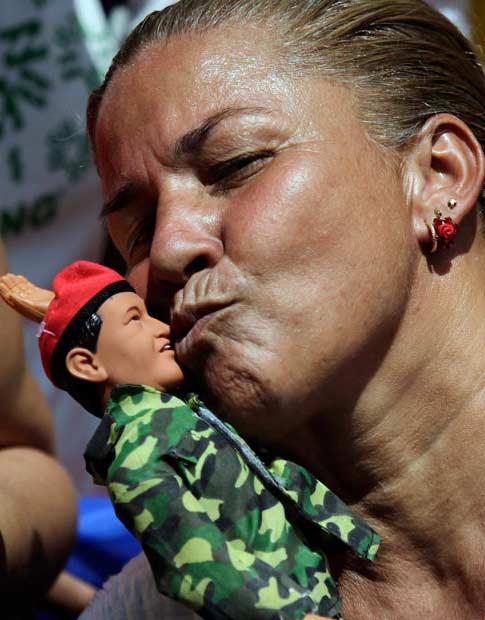 عروسک چاوز