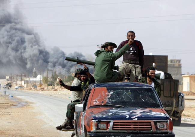 انقلابیون لیبی