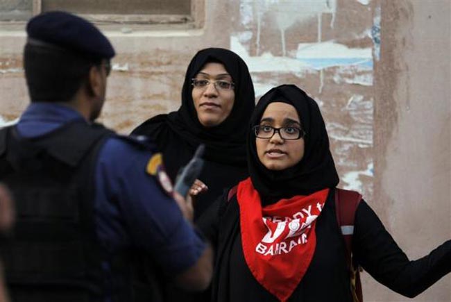 زنان معترض بحرینی