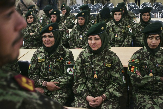 زنان ارتش افغانستان