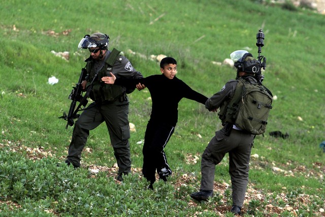 دستگیری نوجوان فلسطینی