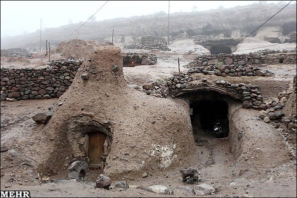 روستایی تاریخی و زیبا در کرمان (عکس)