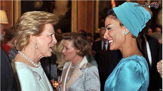 گفتگوی ملکه Hellenes با همسر امیر قطر