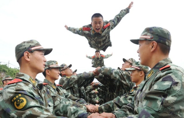 تمرینات ویژه نیروهای پلیس نظامی چین
