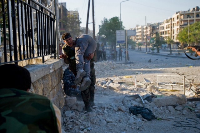  ادامه درگیری ها در حومه شهر حلب سوریه