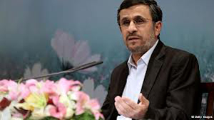 243039 235 صادق زیباکلام : احمدی نژاد در پی تطهیر خودش است / همین طور ادامه بدهد مجلس برکنارش می کند