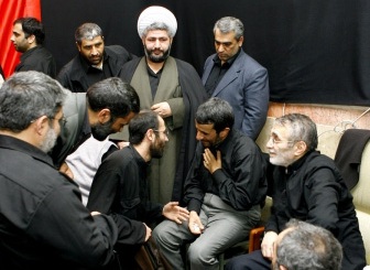 احمدی نژاد و حاج منصور ارضی در ایام خوش!