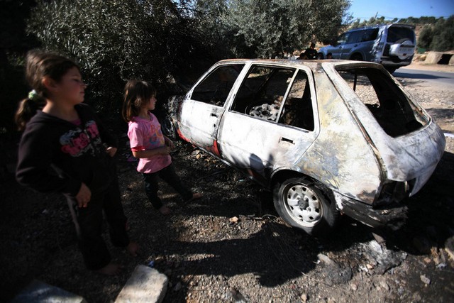 آتش زدن خودروی یک فلسطینی