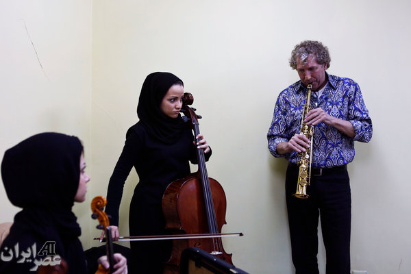 نخستین کنسرت یک موزیسین آمریکایی در ایران پس از انقلاب (+عکس)