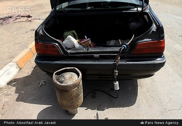 سوخت گیری غیر مجاز LPG - ورامین (عکس)
