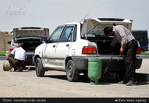 سوخت گیری غیر مجاز LPG - ورامین (عکس)