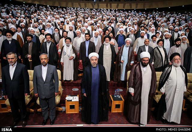 اجلاس روز جهانی مسجد با حضور روحانی (عکس)