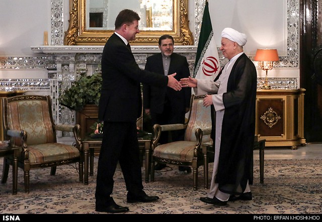دیدار وزیر خارجه اسلواکی با هاشمی (عکس)
