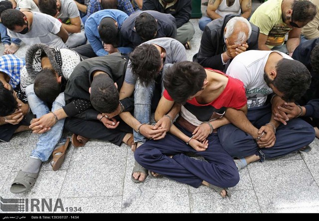 دستگیری سارقان و زورگیران در تهران (عکس)