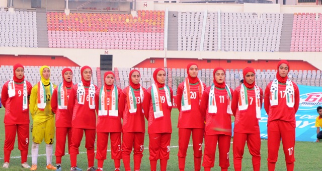 نوجوانان دختر ایران با پیروزی بر بنگلادش صعودکردند(+عکس / جدول )