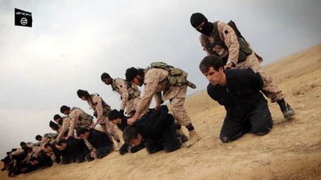 داعش باز هم سر برید(+عکس)