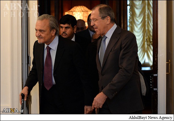 وزیر خارجه بیمار سعودی با عصا به روسیه رفت+عکس