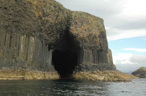 فینگالز، یکی از زیباترین غارهای دنیا (عکس)
