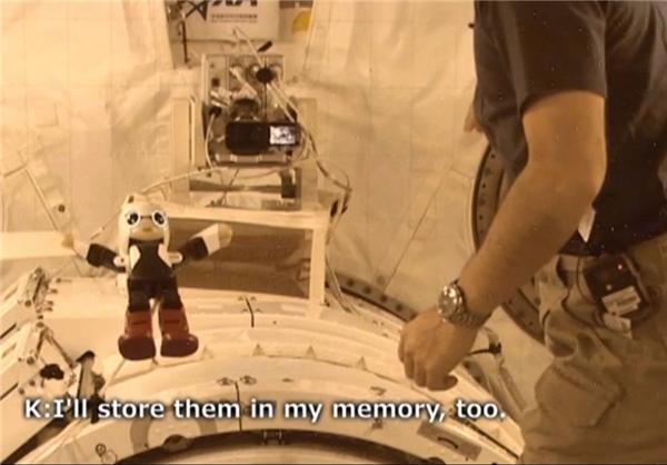 اولین ربات انسان نمای فضانورد+تصاویر