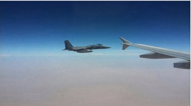 روایت خلبان ایرانی از تلاش جنگنده‌های سعودی برای فرود آوردن هواپیما در عربستان(+عکس)