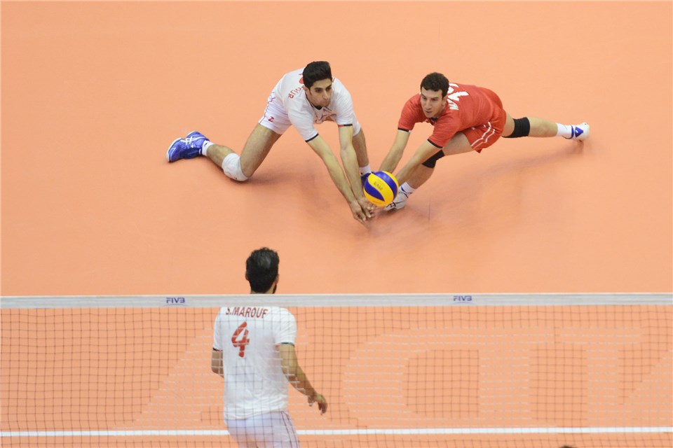 پیروزی ایران مقابل روسیه (+گزارش تصویری)
