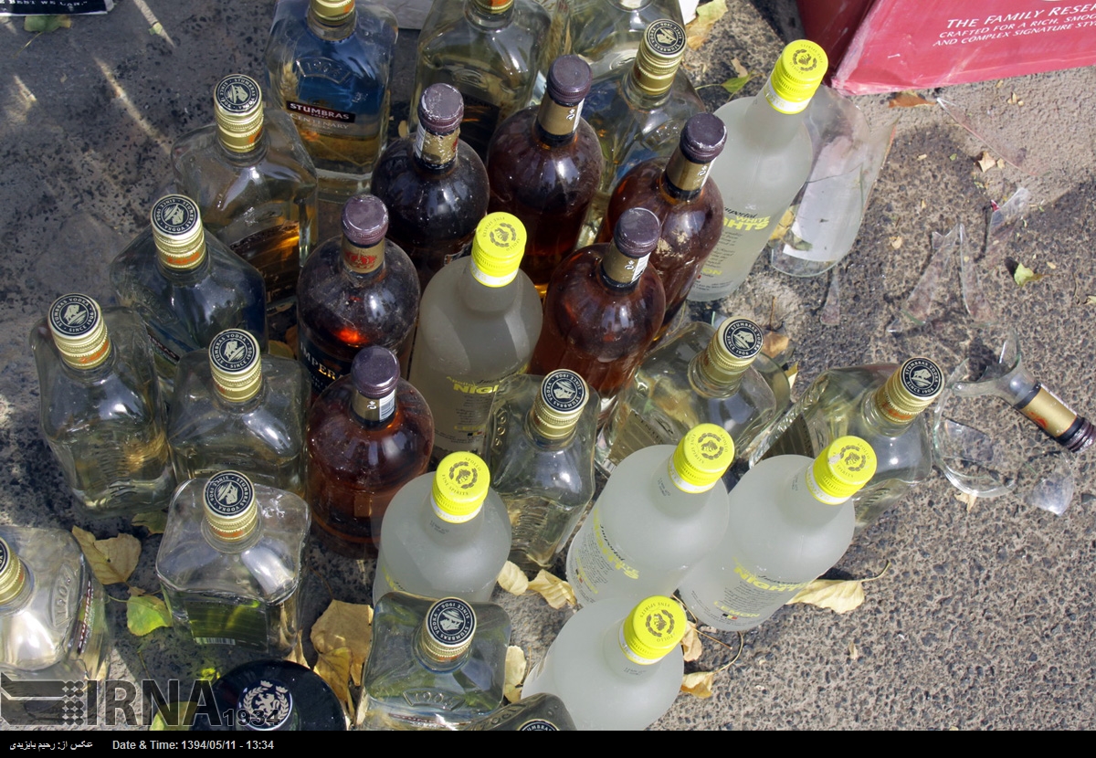 کشف بزرگترین محموله مشروبات الکلی در مهاباد+عکس!! 1