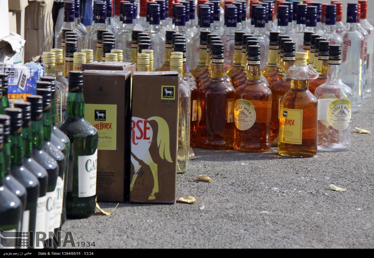 کشف بزرگترین محموله مشروبات الکلی در مهاباد+عکس!! 1
