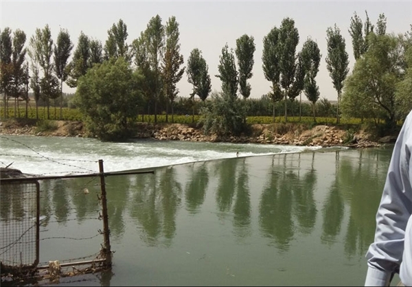 آقای وزیر، آیا انتقال آب خوزستان تنها برای شرب است؟!