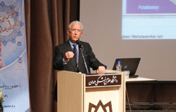 پروفسور سمیعی: مرکز علوم اعصاب در تهران سال آینده راه اندازی می شود