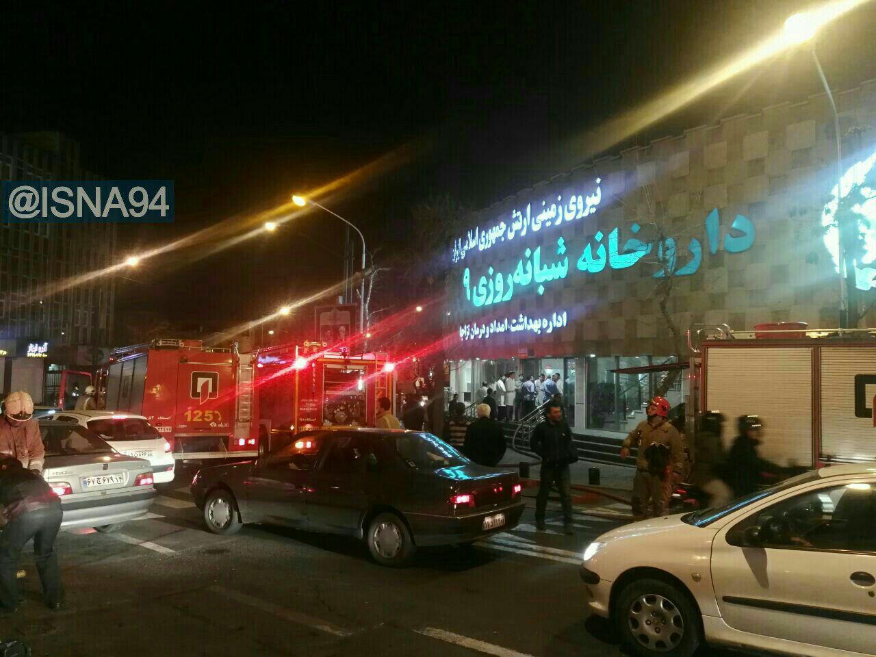 آتش‌سوزی در داروخانه 29 فروردین تهران (عکس)