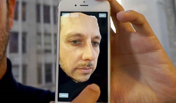 اسنپ چت گرفتن عکس‌ سلفی سه بعدی را ممکن می‌کند