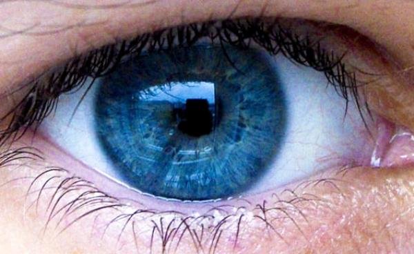 تشخیص پارکینسون با معاینه ساده چشم