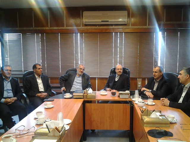 دیدار نوروزی قائم مقام وزیر نیرو، با مدیران شرکت مدیریت منابع آب ایران