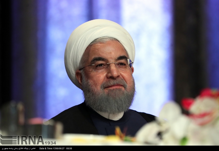 روحانی: به تجاوزگر حقوق ایران در برجام پاسخ مناسب می دهیم