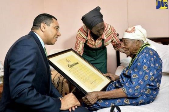 زن 117 ساله جامائیکایی درگذشت (+عکس)