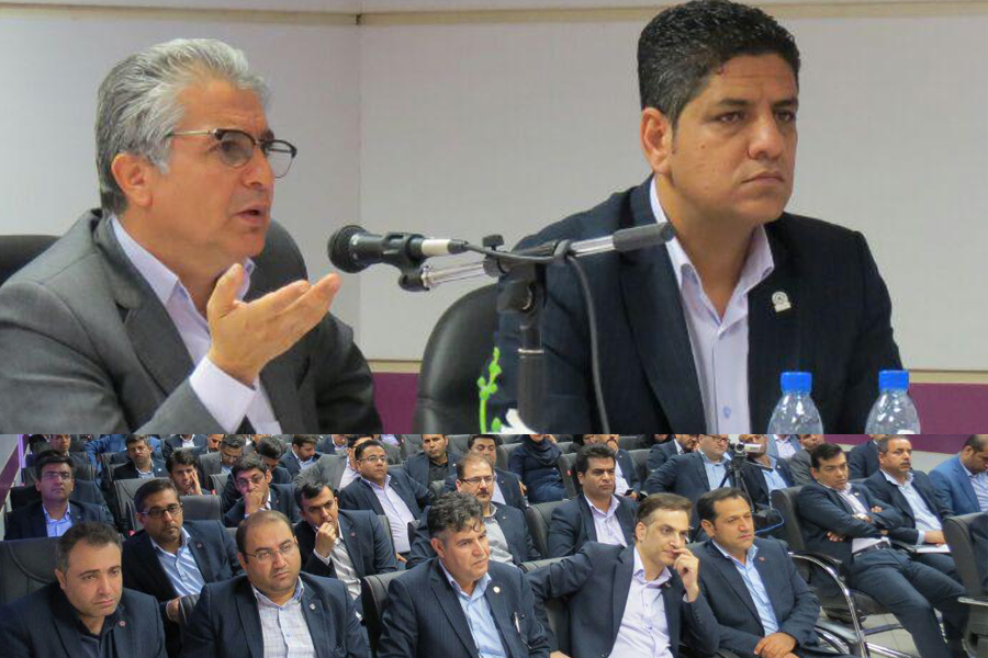 جلسه هم اندیشی روسا و معاونین شعب بانک ایران زمین برگزار شد
