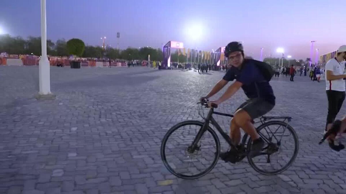ببینید| دوچرخه سواری از پاریس تا دوحه؛ 6900 کیلومتر/ عبور از 13 کشور
