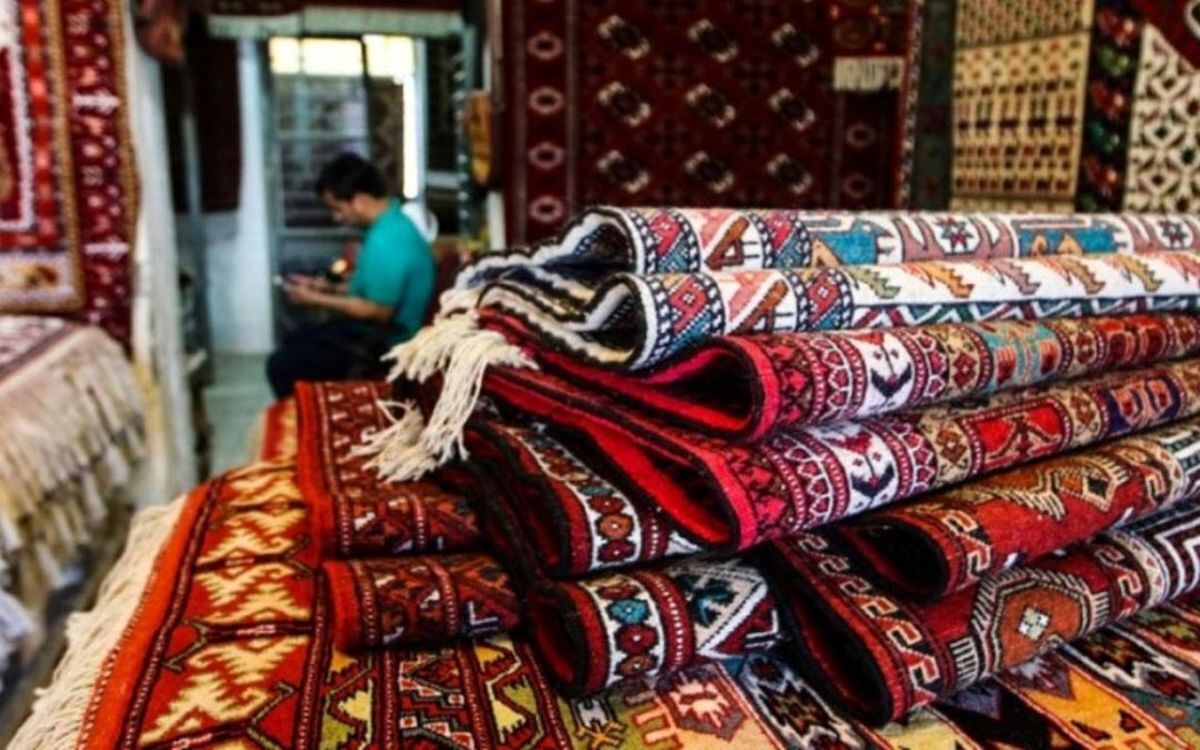 عضو اتاق بازرگانی ایران: بازار فرش هم از دستمان رفت/ رقم صادرات «فاجعه بار و خجالت آور» است